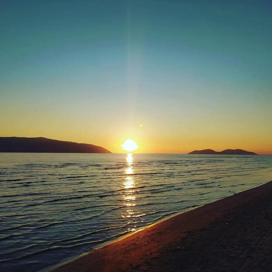 Pinegroove Hostel Vlora Eksteriør billede