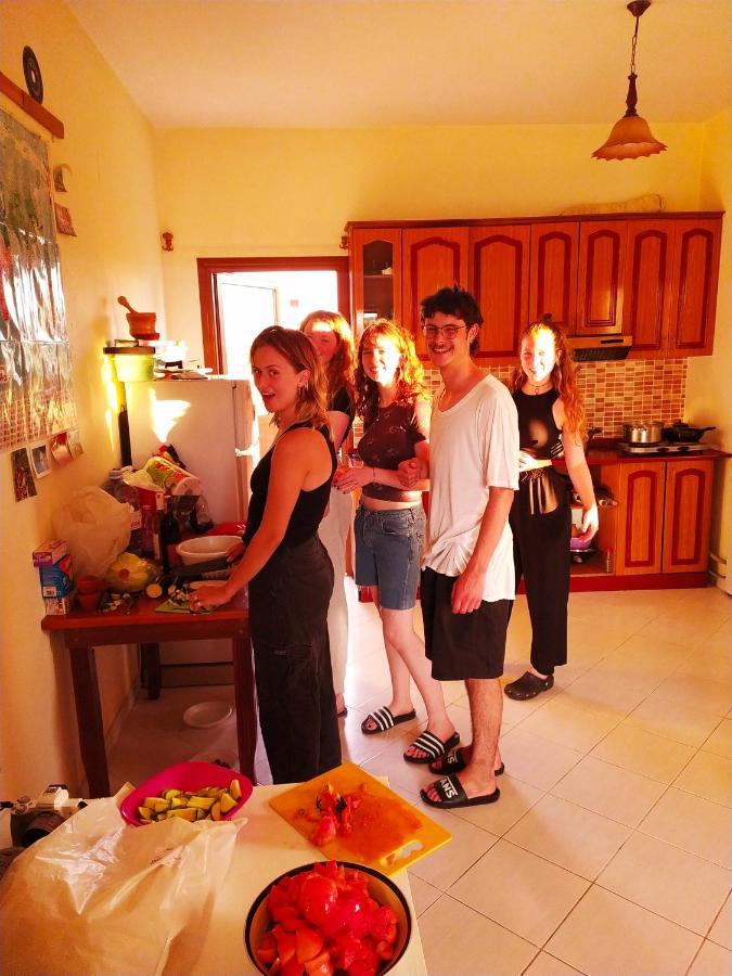 Pinegroove Hostel Vlora Eksteriør billede